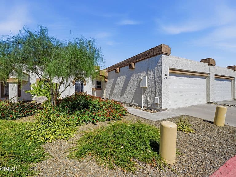 1930 S Westwood -- #22 photo 2
