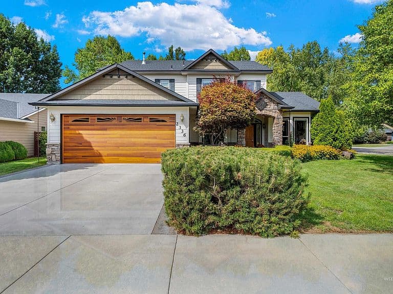 2336 E Summer Dawn Dr photo 2