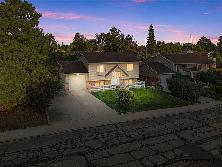 6918 Willshire Blvd photo 2
