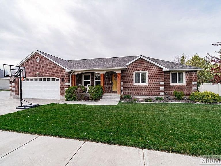 5608 Veil Dr photo 2