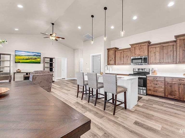 1512 Bird Farm Dr photo 1