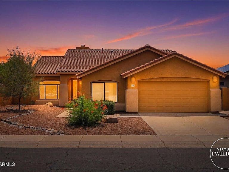 4307 E WILLIAMS Drive photo 1
