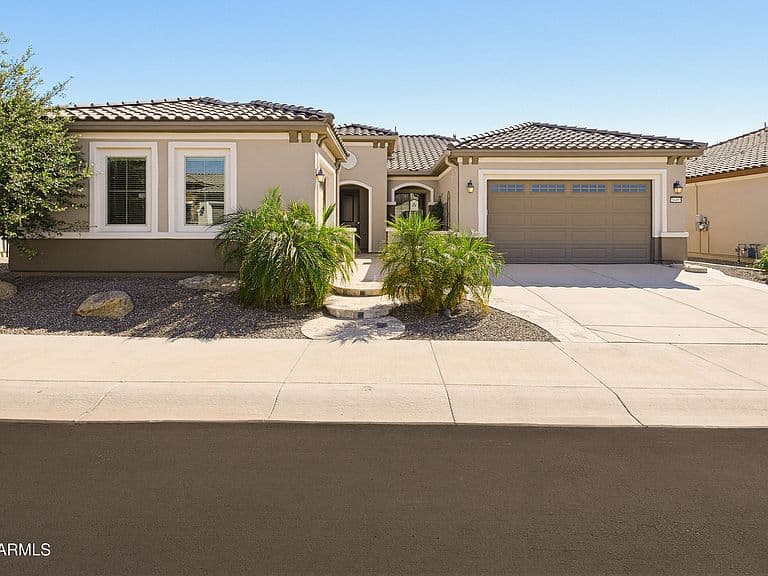 26493 W PIUTE Avenue photo 2