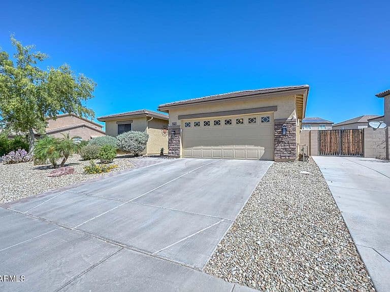 21974 W LASSO Lane W photo 3