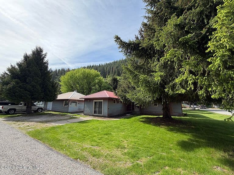 305 E Fir Ave photo 3