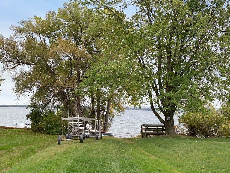 112 Hog Island Road photo 5