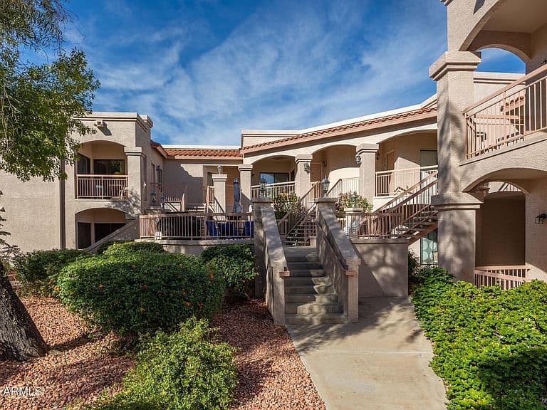 9151 W GREENWAY Road #273 photo 3