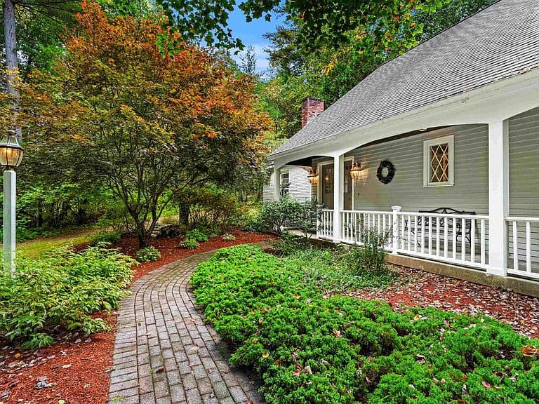 158 Farley Road photo 1