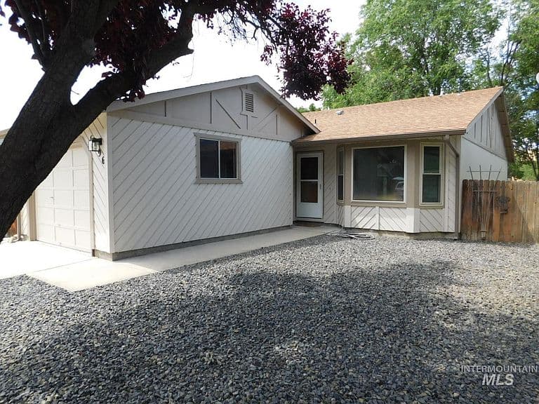6996 W Gillis Dr photo 2