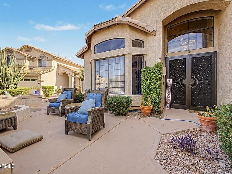 5477 W QUAIL Avenue photo 4