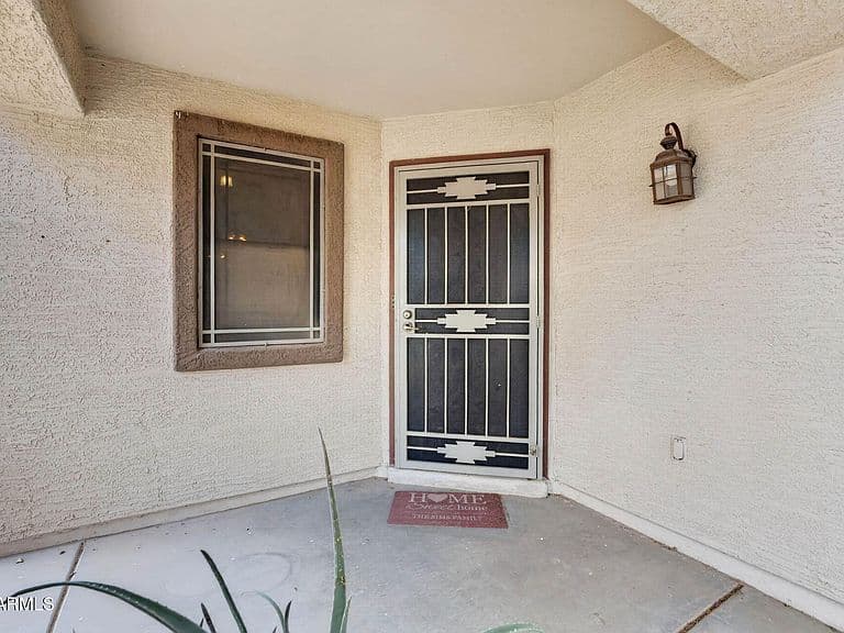 35917 W VELAZQUEZ Drive photo 3