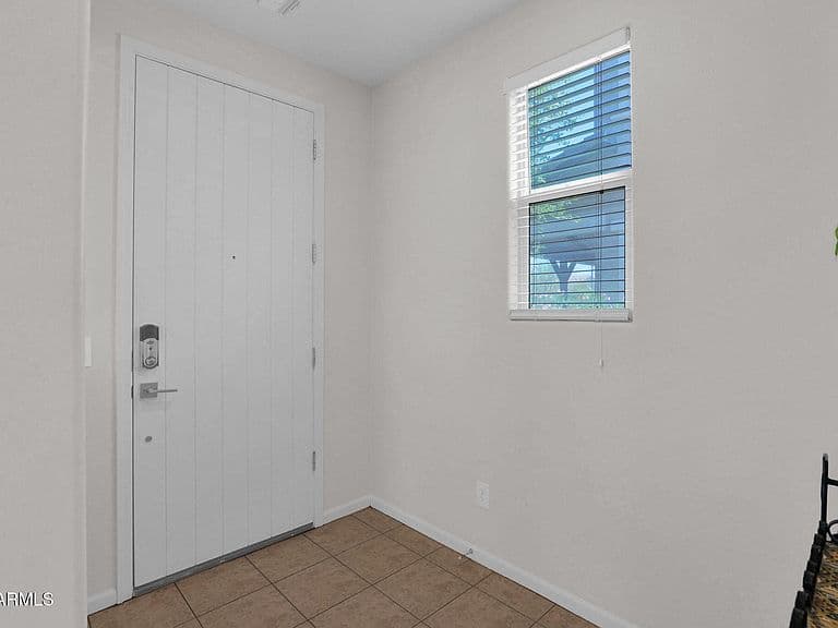 12412 N 153RD Avenue photo 4