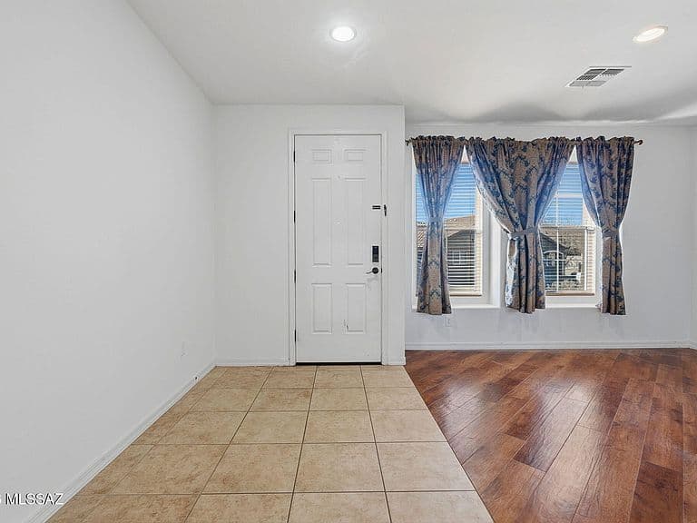 17003 S Mesa Shadows Dr photo 3