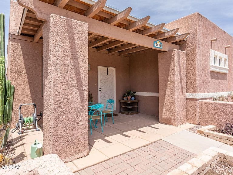 1685 E Calle Grandiosa photo 5