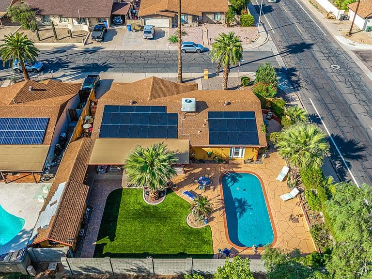 3101 W MESCAL Street photo 2