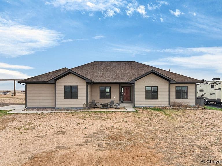 2619 Road 124 photo 1