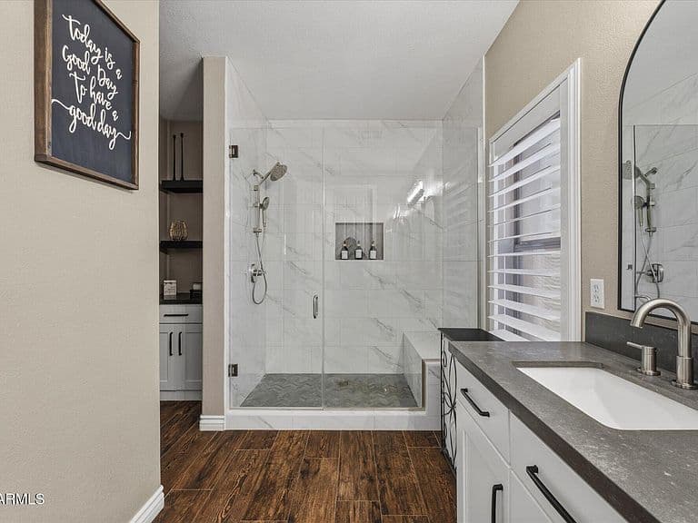 3113 S SIERRA Heights photo 4