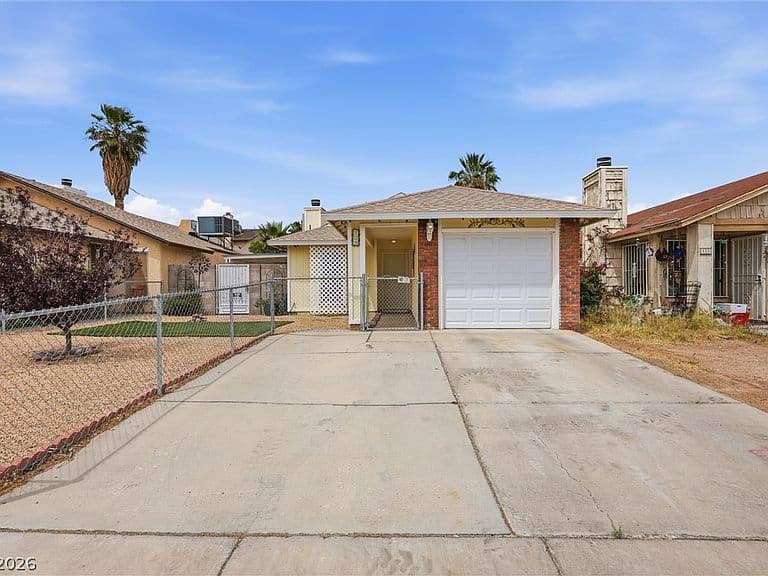 129 Parrish Ln photo 1