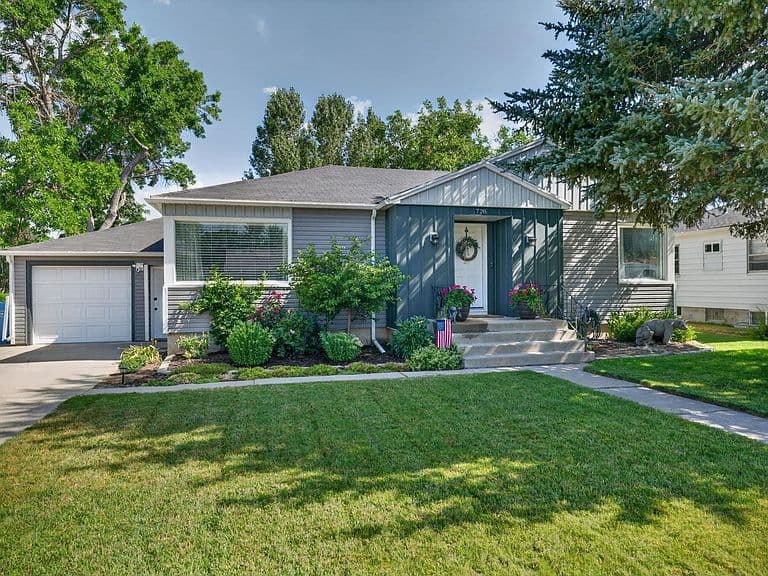 728 Ebony St photo 2