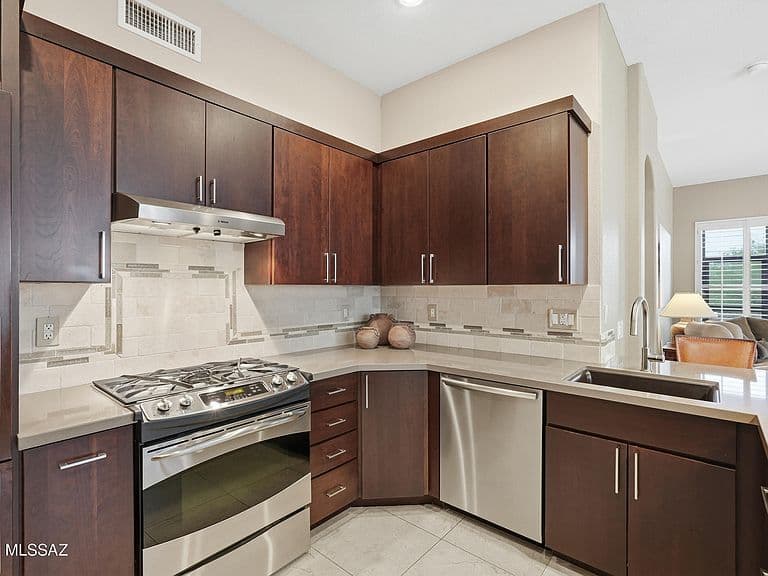 63550 E Harmony Dr photo 4