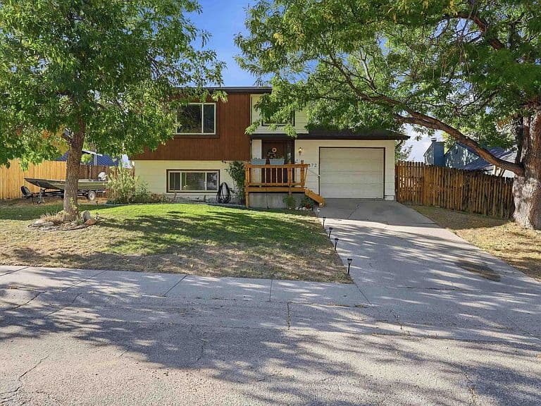 2372 Sagewood Ave photo 1