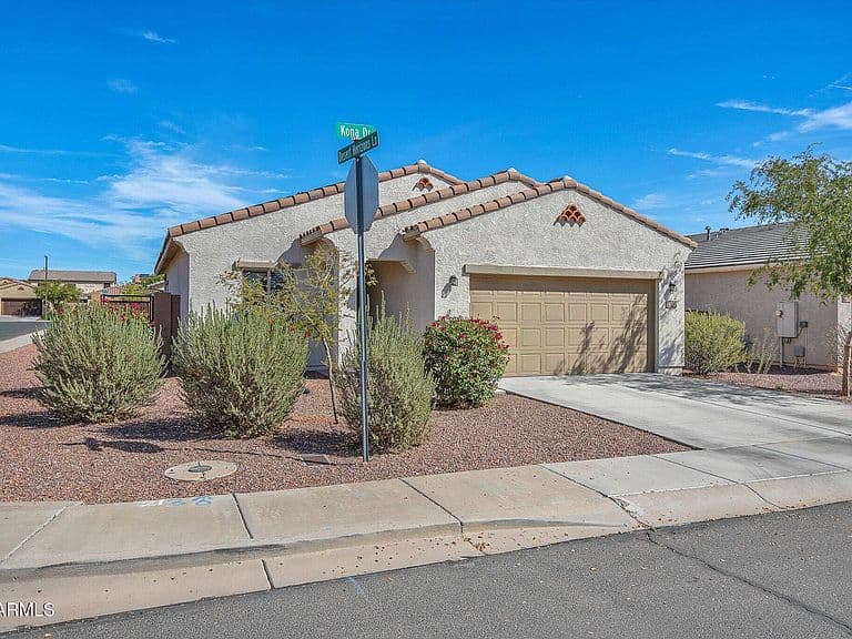 334 W KONA Drive photo 2