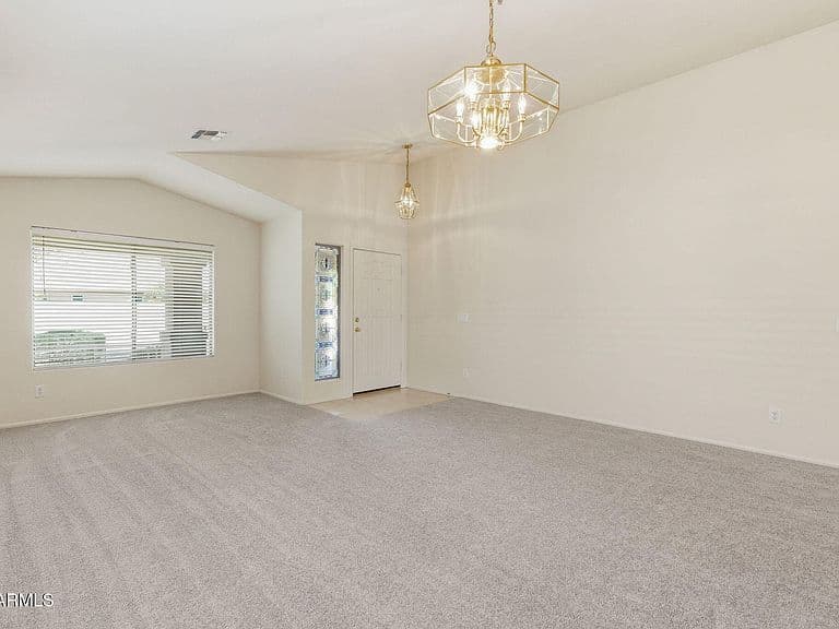 43393 W COURTNEY Drive photo 4