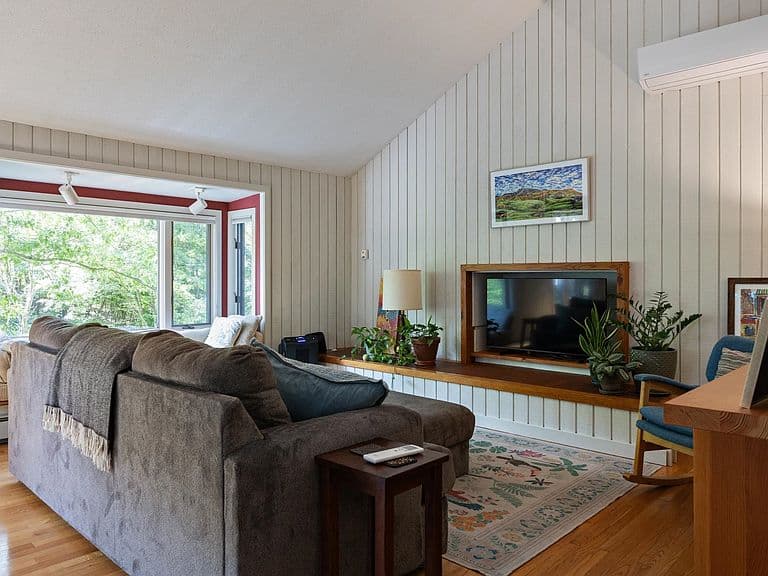 777 Mount Philo Road photo 5