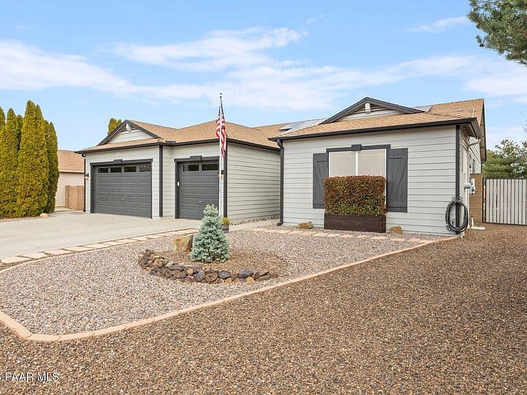 7135 N Windy Walk Way photo 2