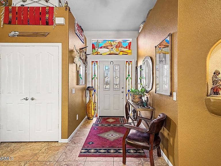 10435 E HERCULES Drive photo 5