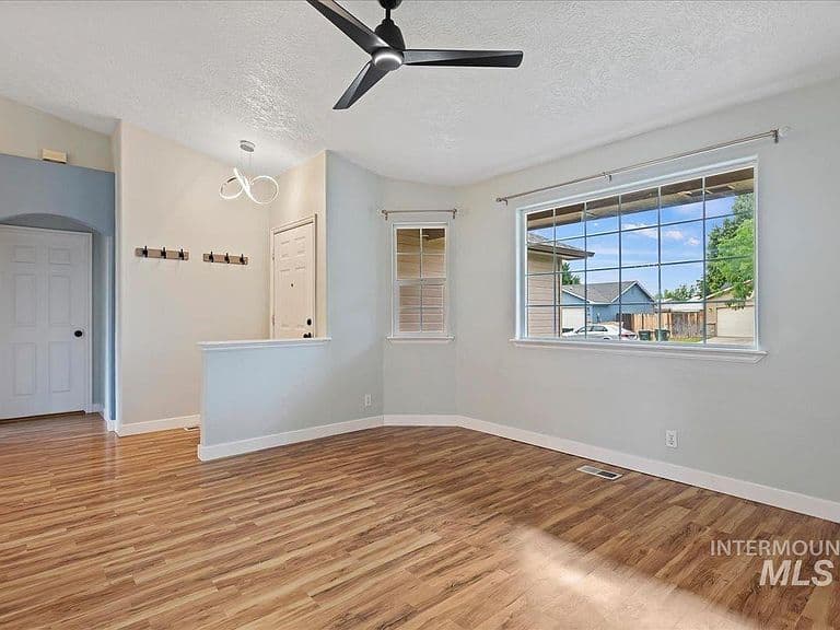1255 N Tumbler Dr photo 5