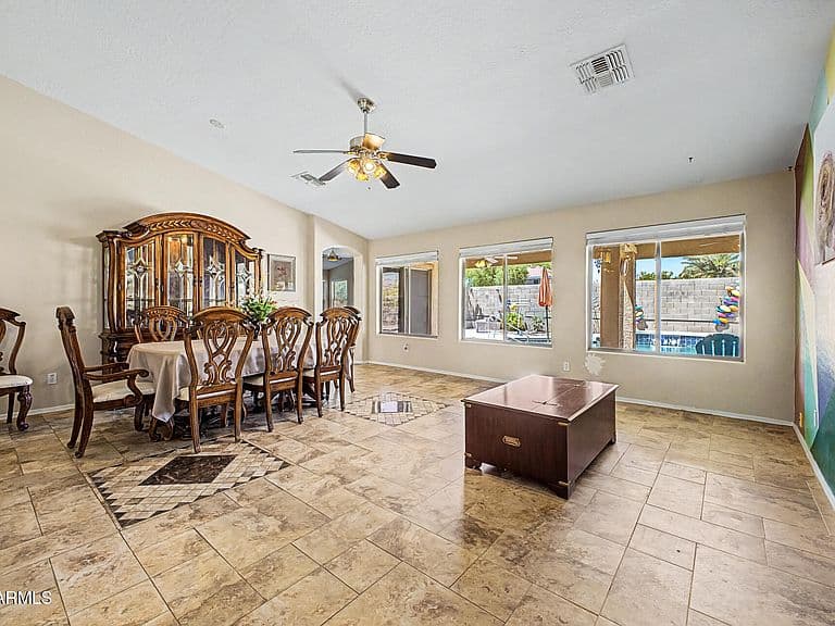 11218 E RAFAEL Avenue photo 4