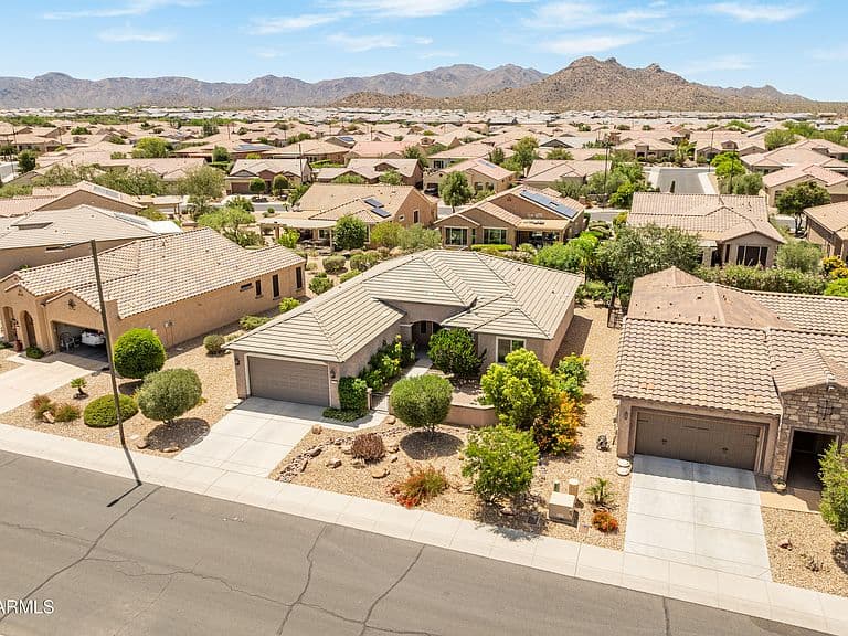 27021 W TONTO Lane photo 4