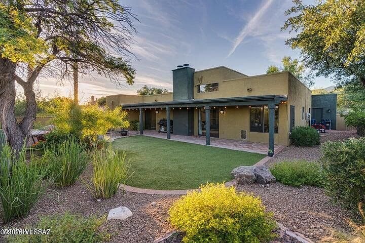 6802 E Brownstone Pl photo 3