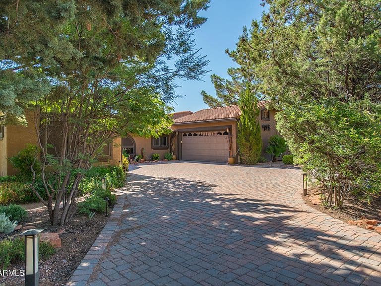 185 DEER PASS Drive photo 4