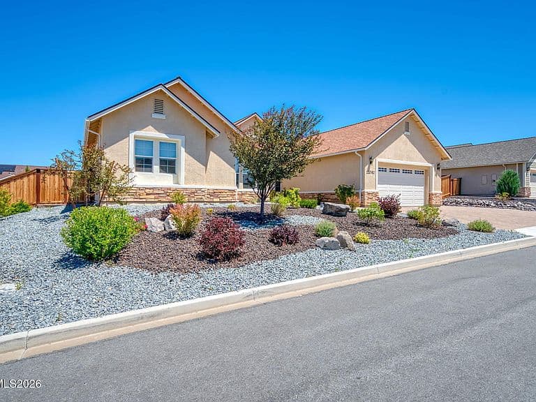 11562 Hacienda Ridge Way photo 2