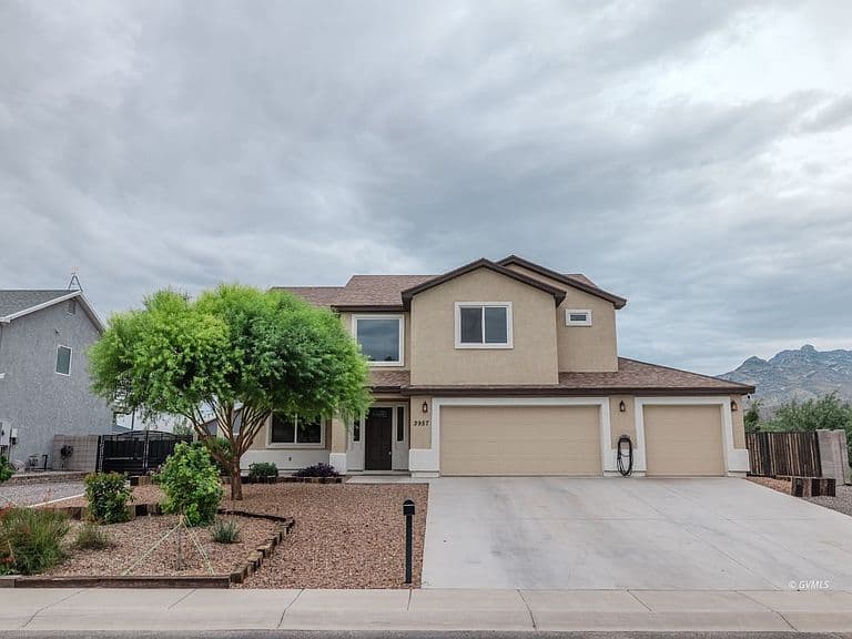 3957 W Valley View Rd photo 1