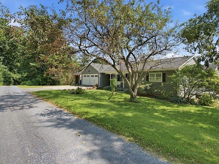 66 Crosier Road photo 5