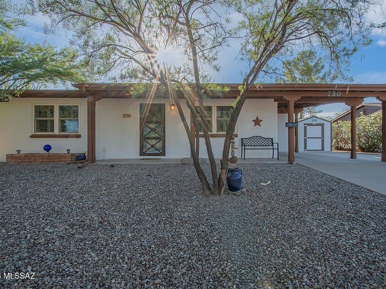 750 S Abrego Dr photo 1