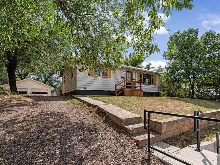 535 Battle Mountain Ave photo 1