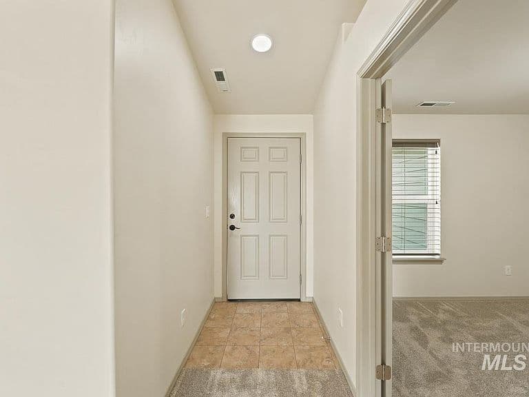 3885 S Windy Ridge Dr photo 5