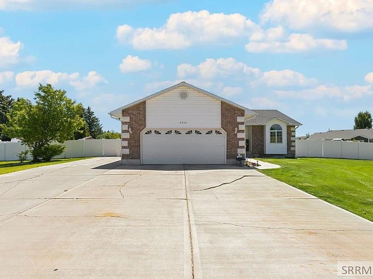 4966 Camas Creek Cir photo 4