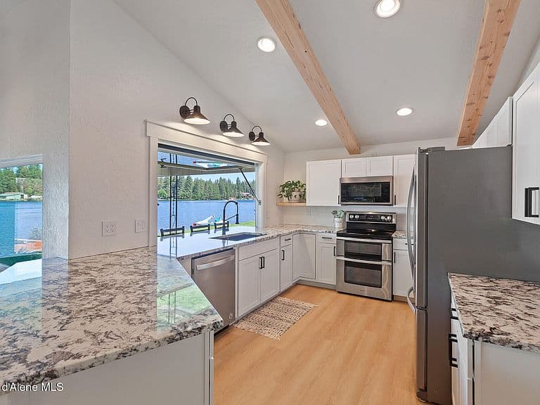 9509 W Driftwood Dr photo 4