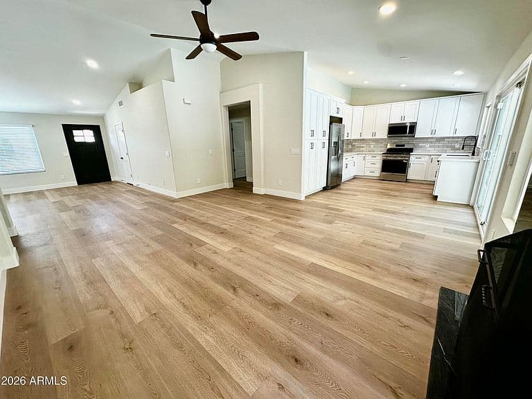 7352 W VIA DEL SOL Drive photo 4