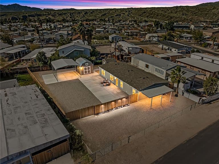 432 Coral Reef Dr photo 1