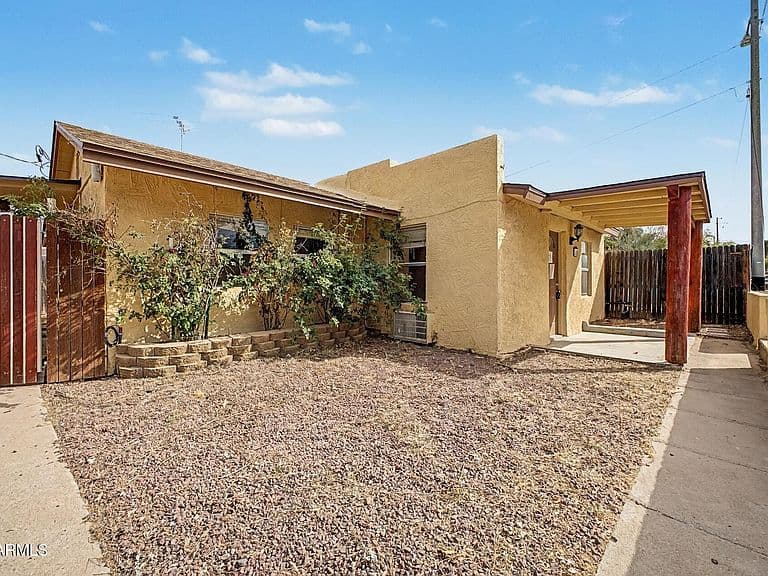 389 W NAVAJO Street photo 4