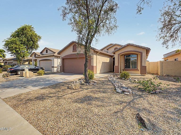 36963 W MONDRAGONE Lane photo 5