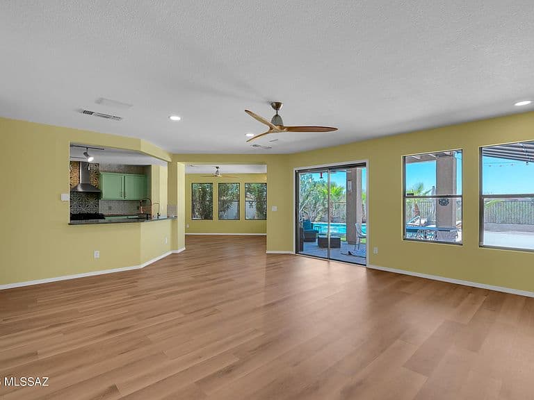 3994 W Rocky Spring Dr photo 5