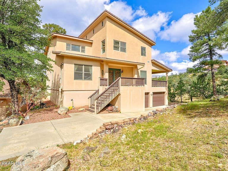 1256 W Coyote Run Trl photo 2