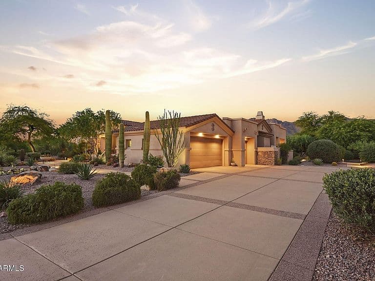 3205 S Ponderosa Drive photo 3